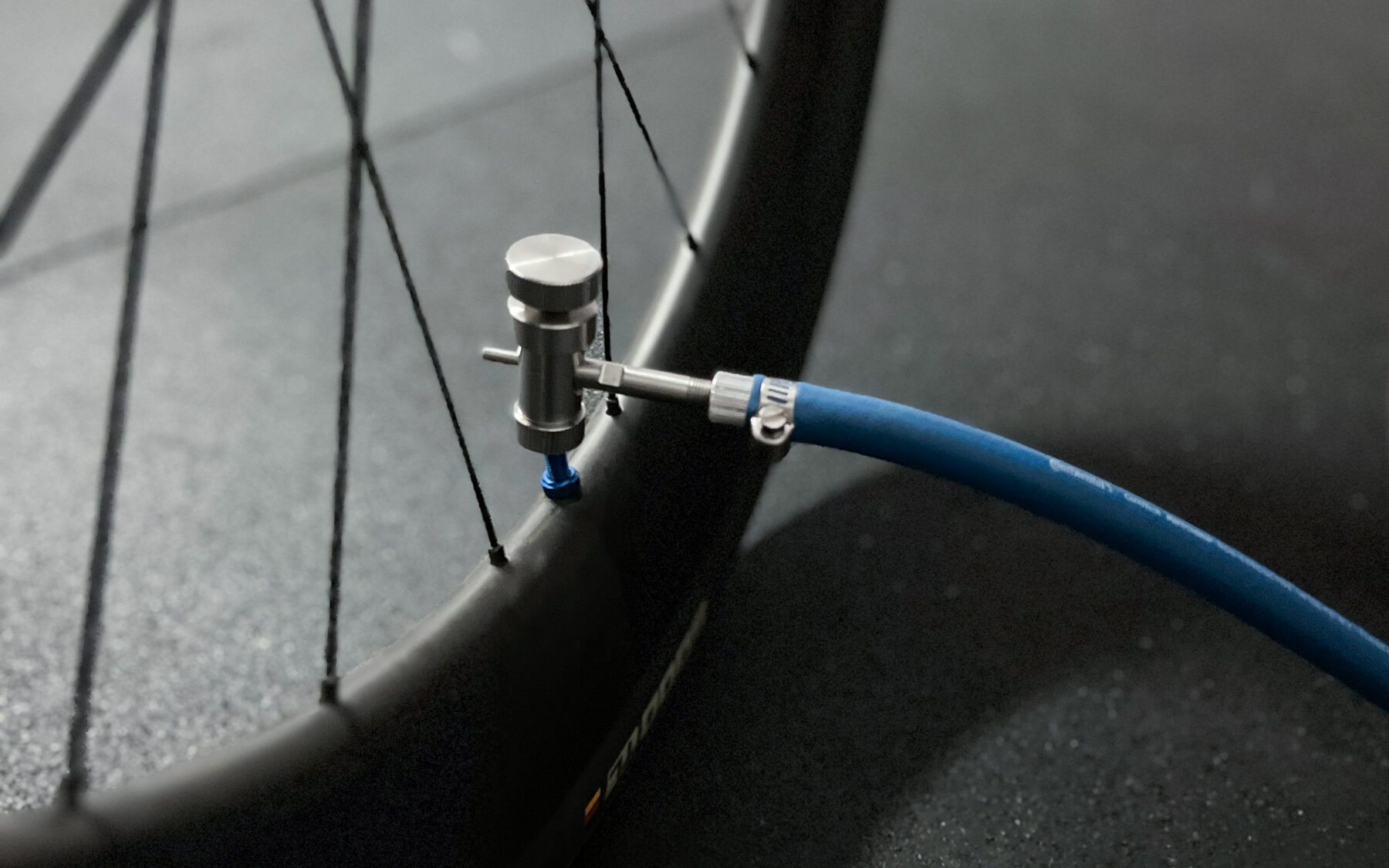 Introducing the FLO Locking Chuck