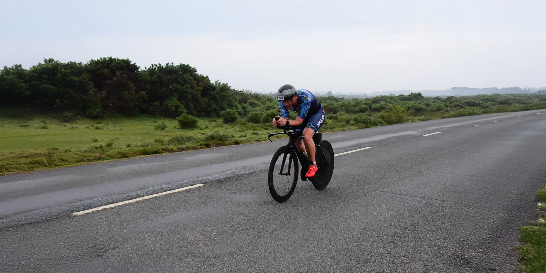 Understanding the Science of Airflow: Laminar vs. Turbulent Flow Around Your Wheels